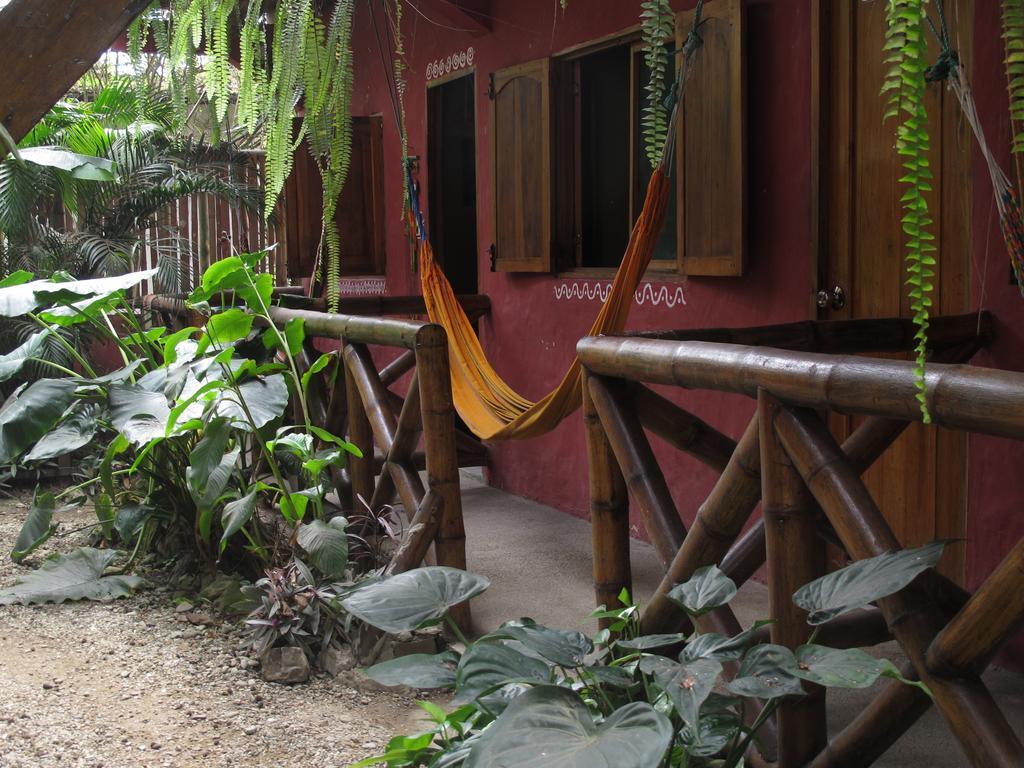 Montañita Hostal Mamacucha المظهر الخارجي الصورة